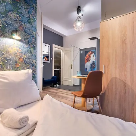 Διαμέρισμα Aircontitoned 2 Baths Apartman In The Center Βουδαπέστη
