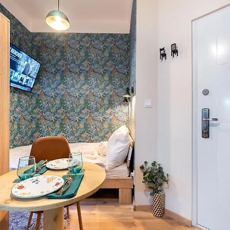 Διαμέρισμα Aircontitoned 2 Baths Apartman In The Center *
