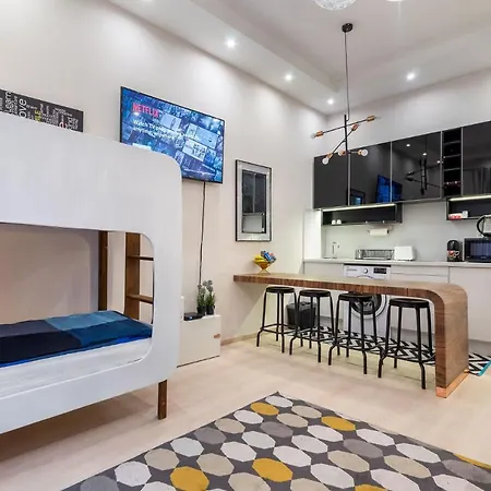 Διαμέρισμα Aircontitoned 2 Baths Apartman In The Center